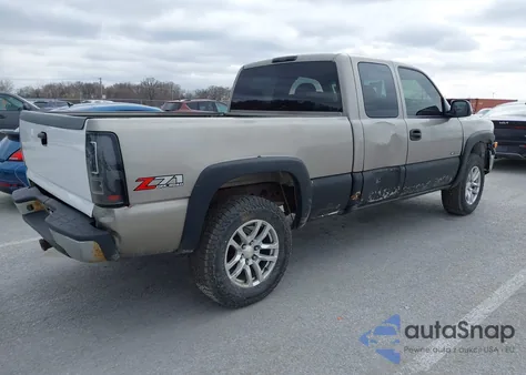 2002 Chevrolet Silverado 1500 Ls из США, поврежденный, VIN 2GCEK19VX21293126